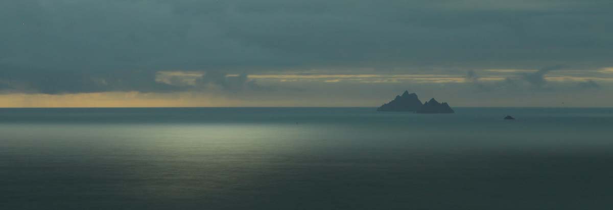 Skellig Play