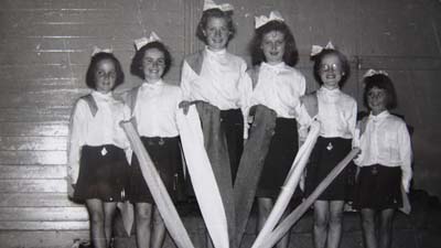 Valentia Girls