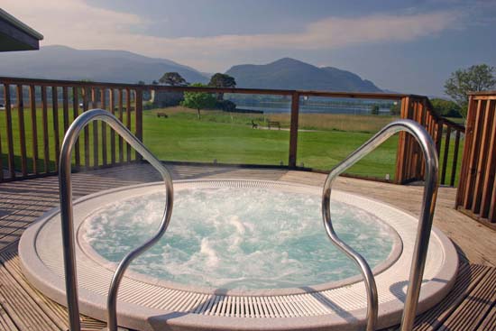 Killarney Hot Tub